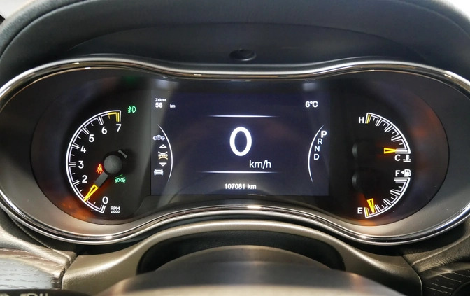 Jeep Grand Cherokee cena 144900 przebieg: 107000, rok produkcji 2020 z Trzcianka małe 596